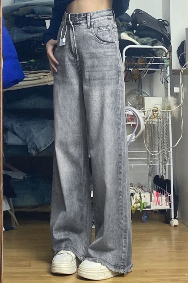 Youthful Woman Clothes Street  - đánh giá và giá Women Formal Wear With Jeans